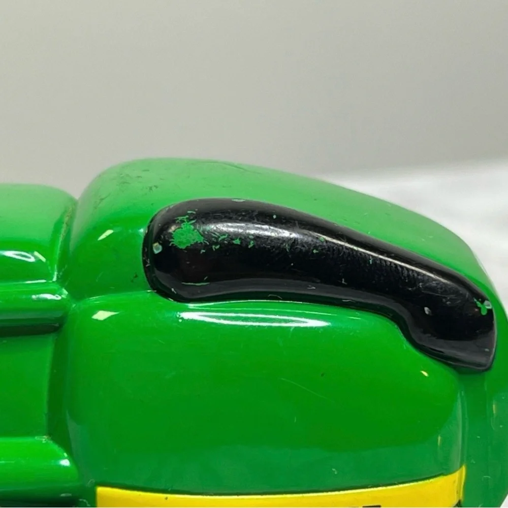 John Deere ERTL Character Truck Toy Green Cartoon Farm Vehicle Model 274 1 WY00 - Picture 8 of 11